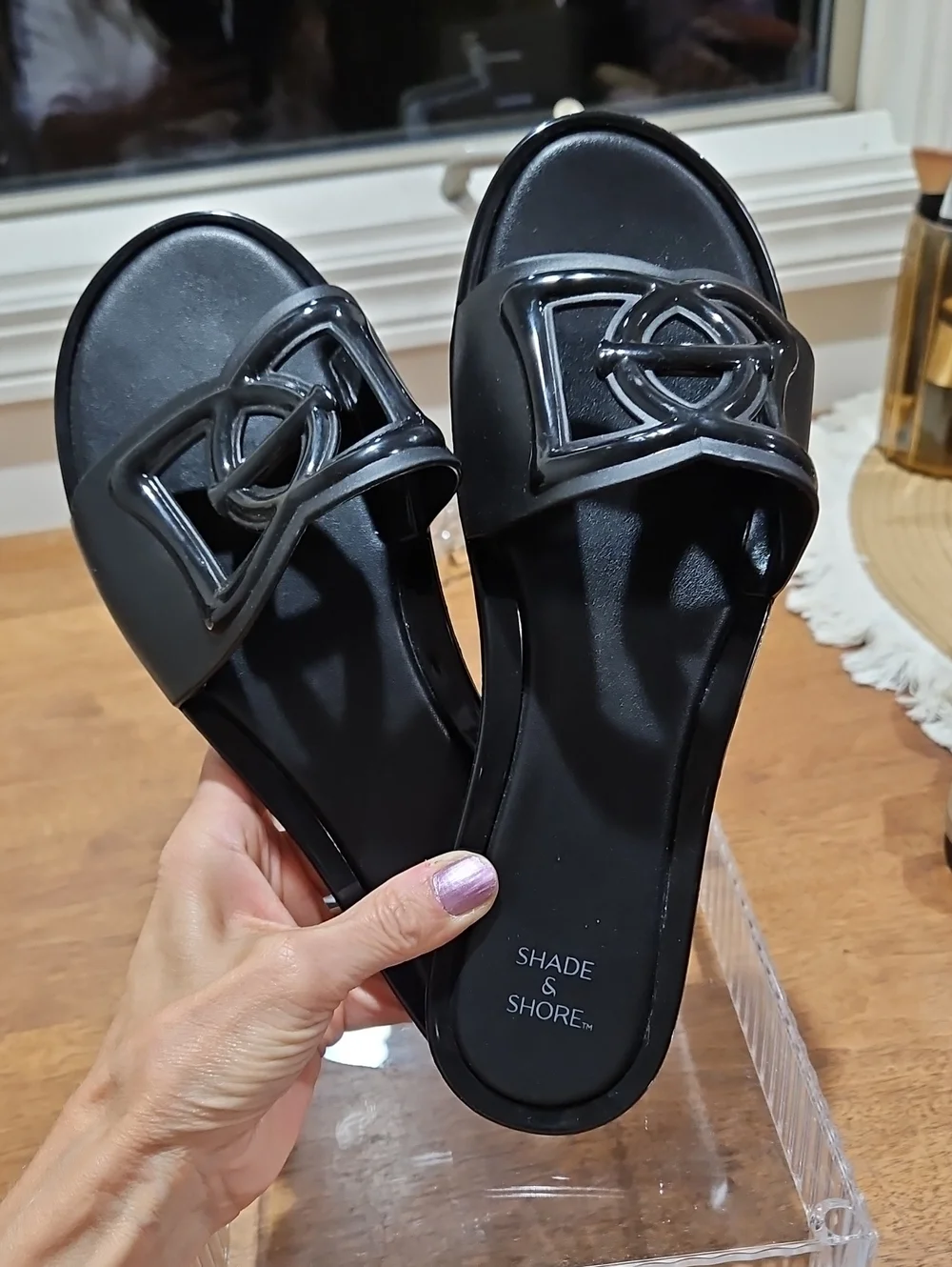 Shade & Shore Black Decorative-Trim Slide Sandals